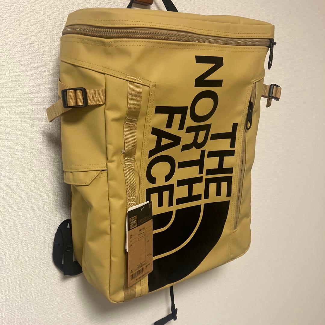 ノースフェイス 新品 ヒューズボックスnm82150 30L アンテロープタン