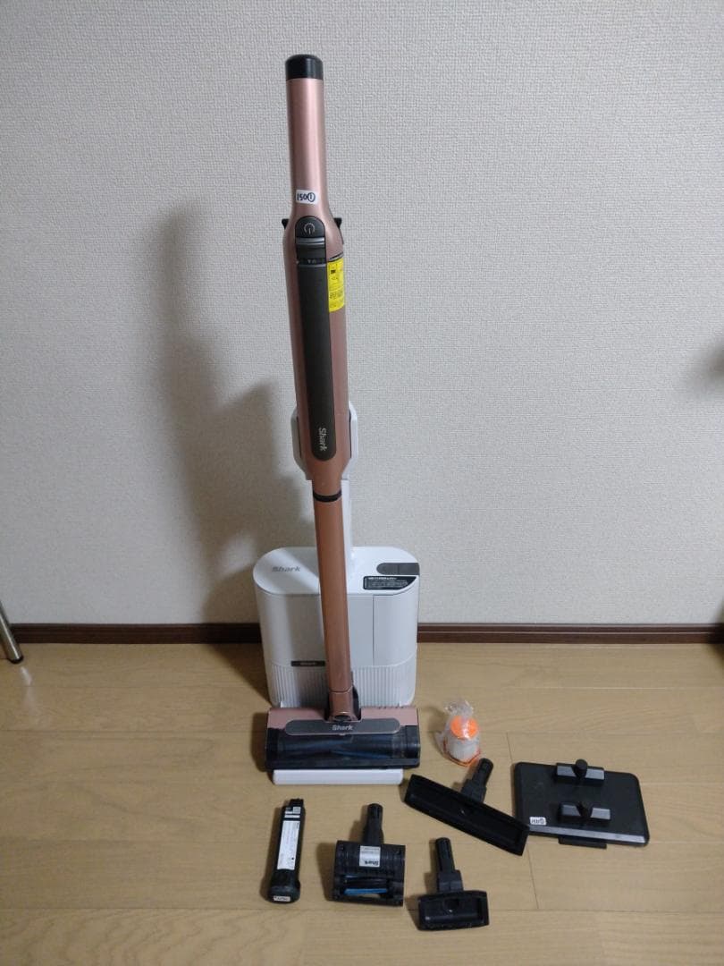 シャーク★コードレスクリーナー★CS150JRGAE★バッテリー新品と大差なし