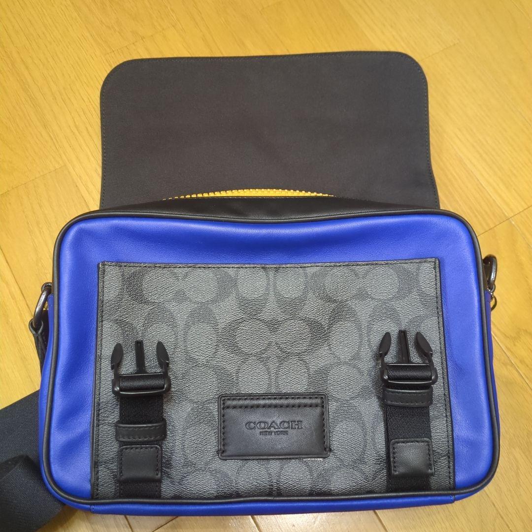 COACH ショルダーバッグ ブラック/ブルー　トラック クロスボディ