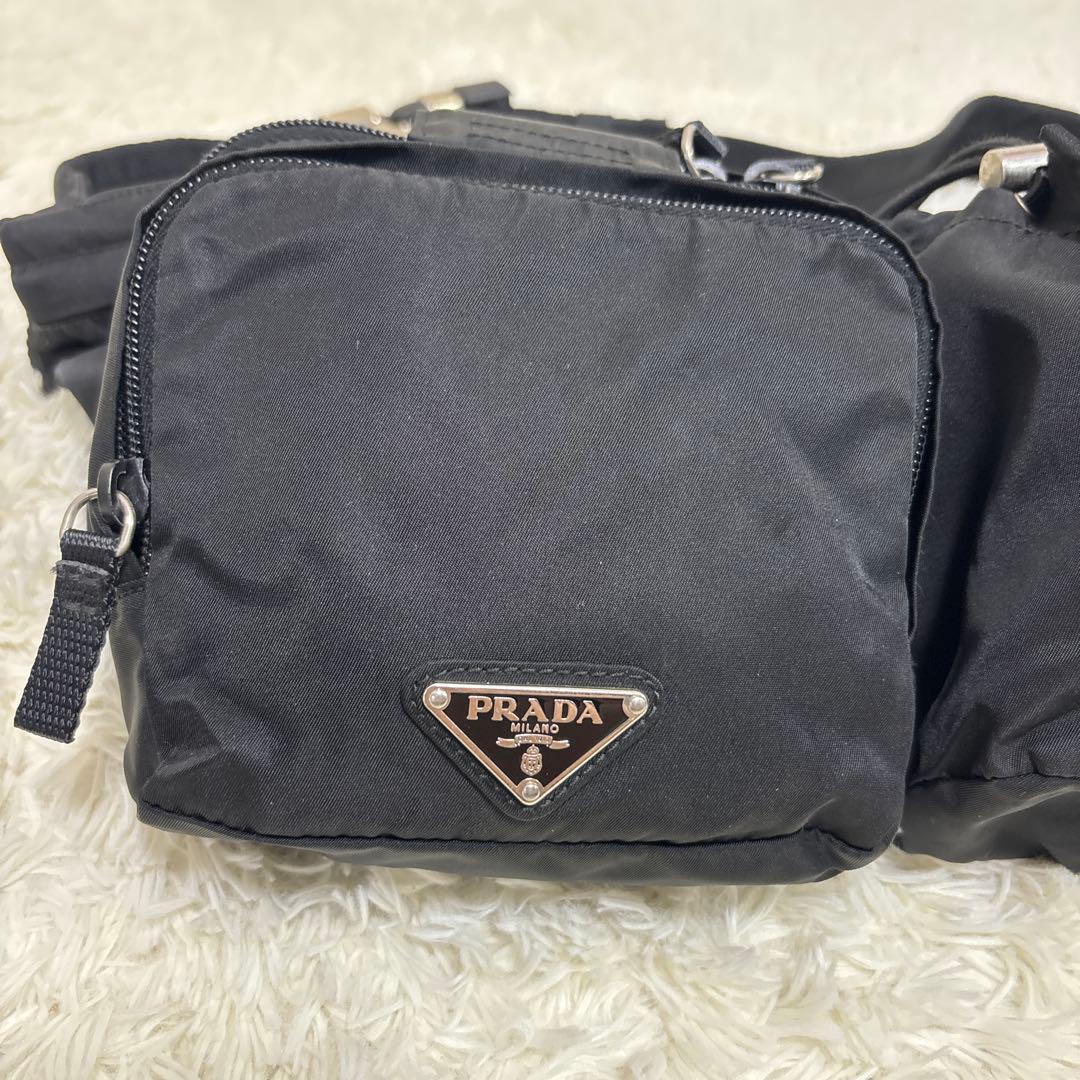 2/17〜20 出張の為、受取評価不可ナイロン　三角プレート