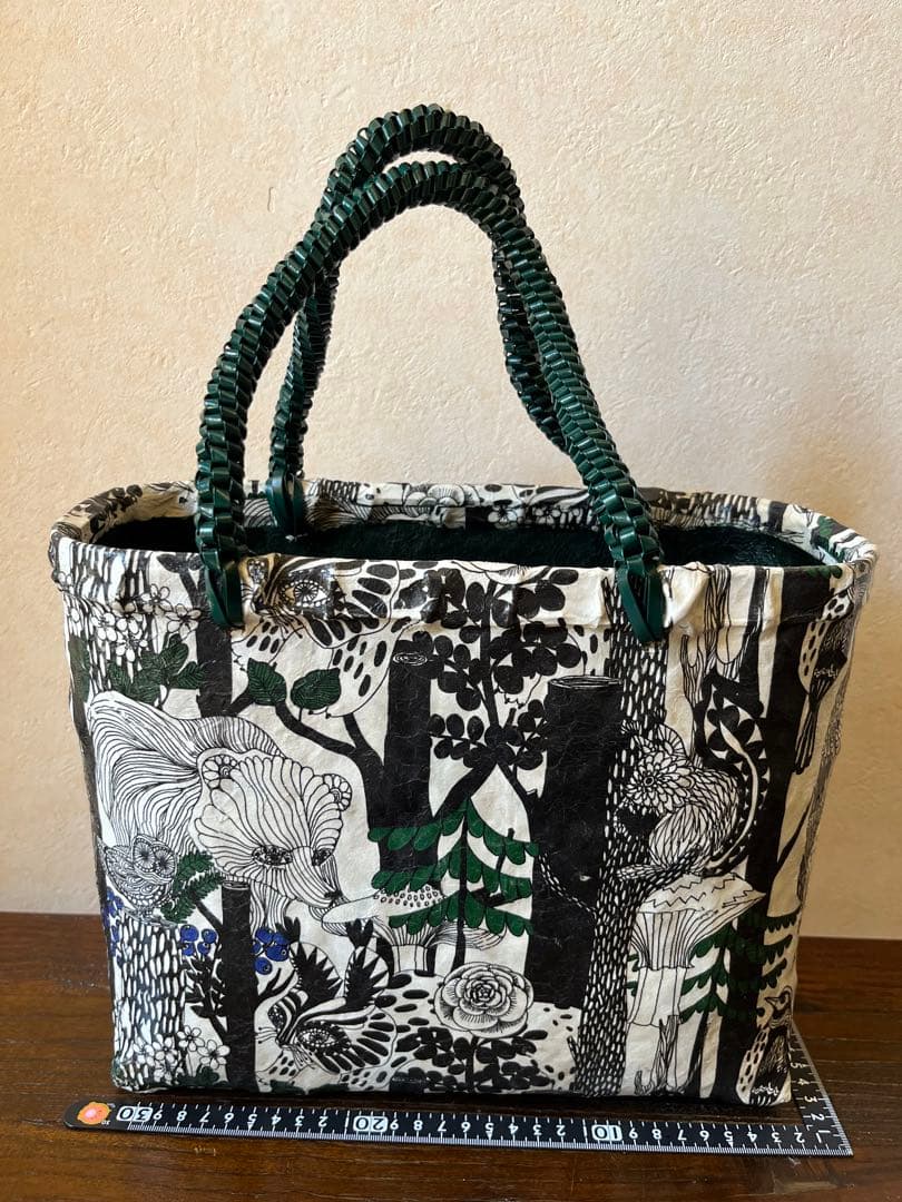 一閑張り　カゴバッグ　マリメッコ柄