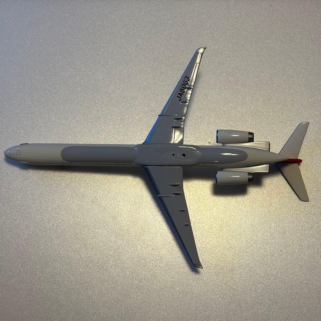 レア1/100 JALアーク塗装マクドネル・ダグラス MD-90 JA8063