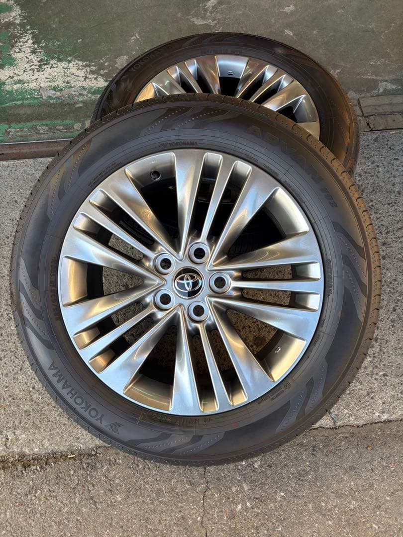 40アルファード 純正18インチホイール