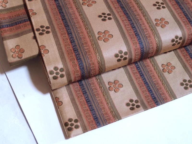 袋名古屋帯（縞に梅鉢文）長372　全通総柄　正絹美品