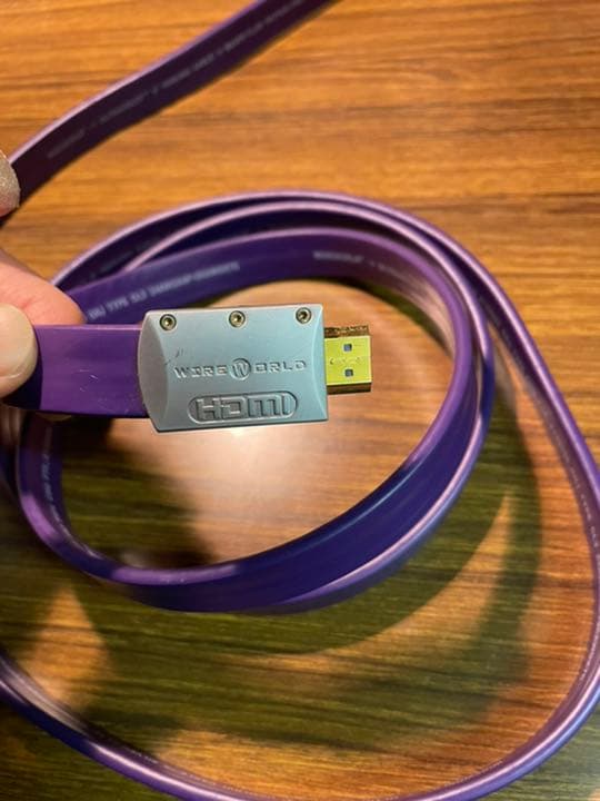 映像用ケーブル WIREWORLD ULTRAVIOLET 5.2 HDMI (1.9m)