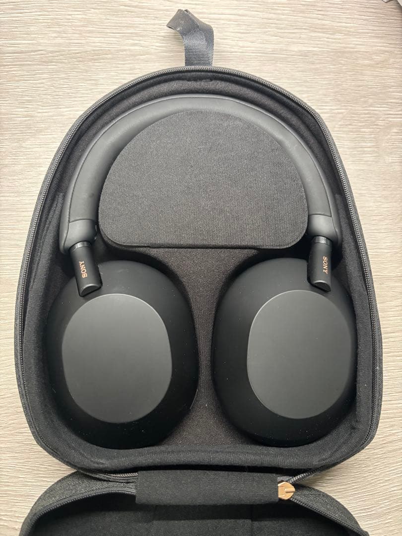 Sony ワイヤレスヘッドホン WH-1000XM5 ブラック