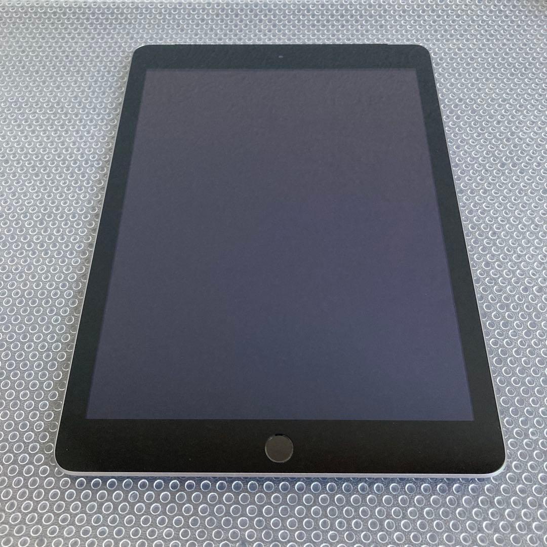 3197 美品☆電池ほぼ新品☆iPad5 第5世代 32GB SIMフリー☆