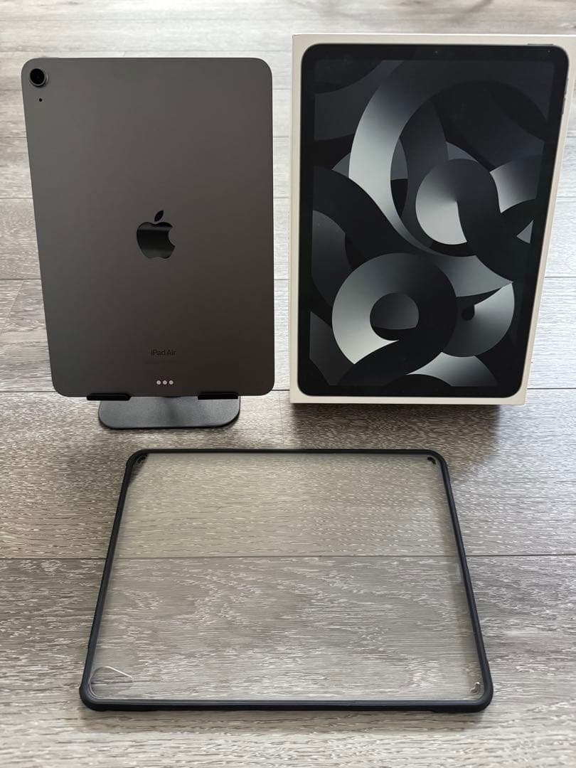 Apple iPad Air 第5世代 M1 バッテリー96% スペースグレイ