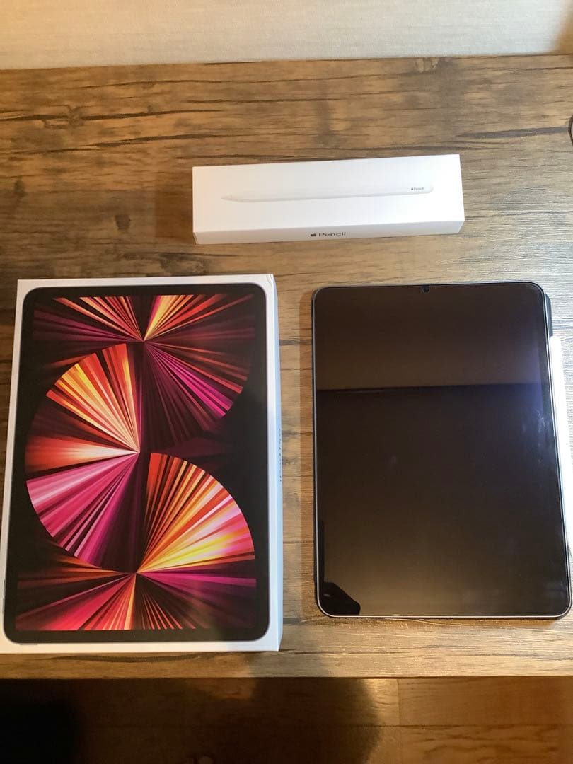 iPad Pro 11 第３世代 M1 256GB　Apple Pencil付き