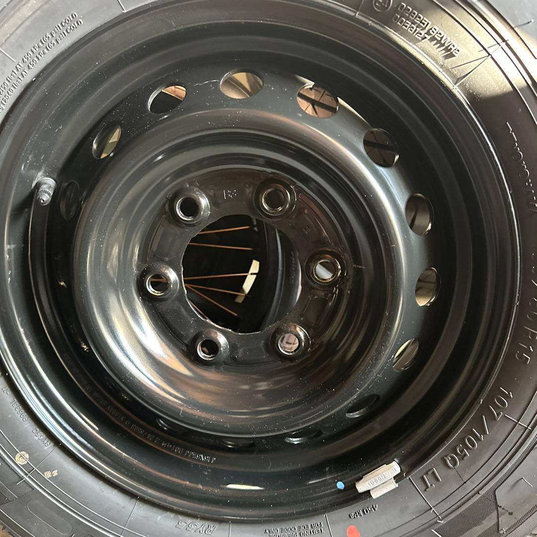 キャラバン新車外し　4本　YOKOHAMA 195/80R15 ホイールセット
