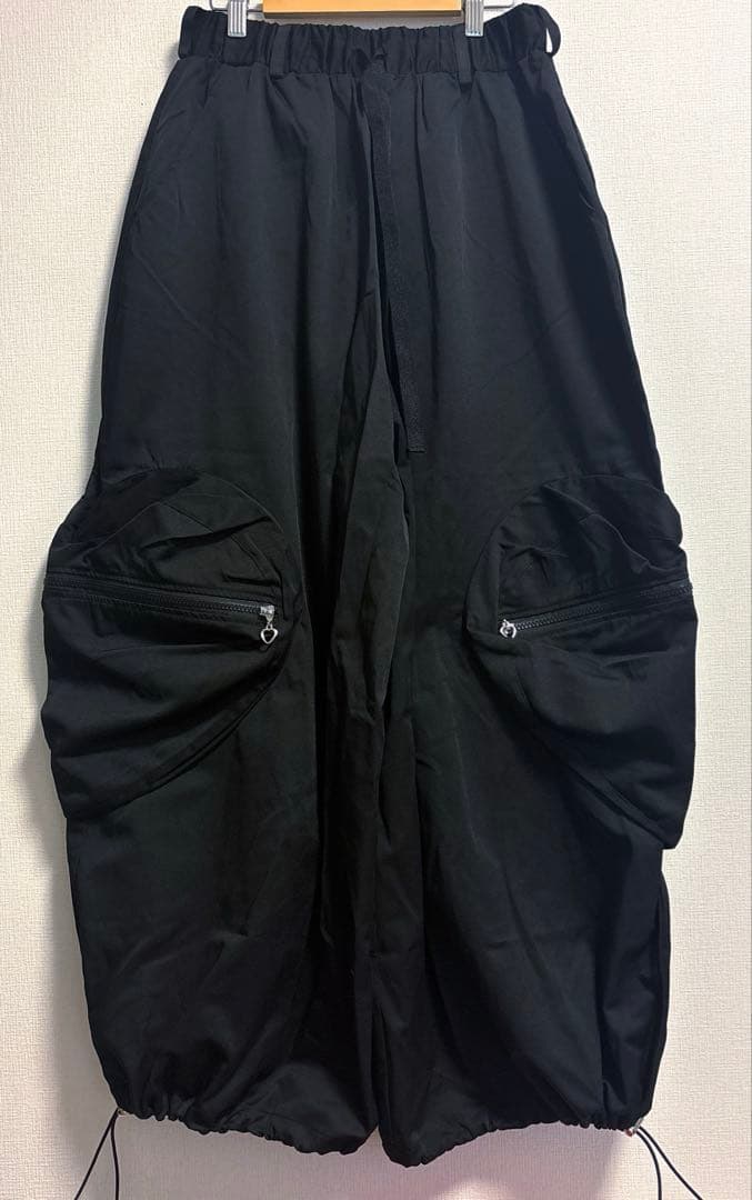 【HEIHEI】ハートポケットカーゴパンツ ブラック