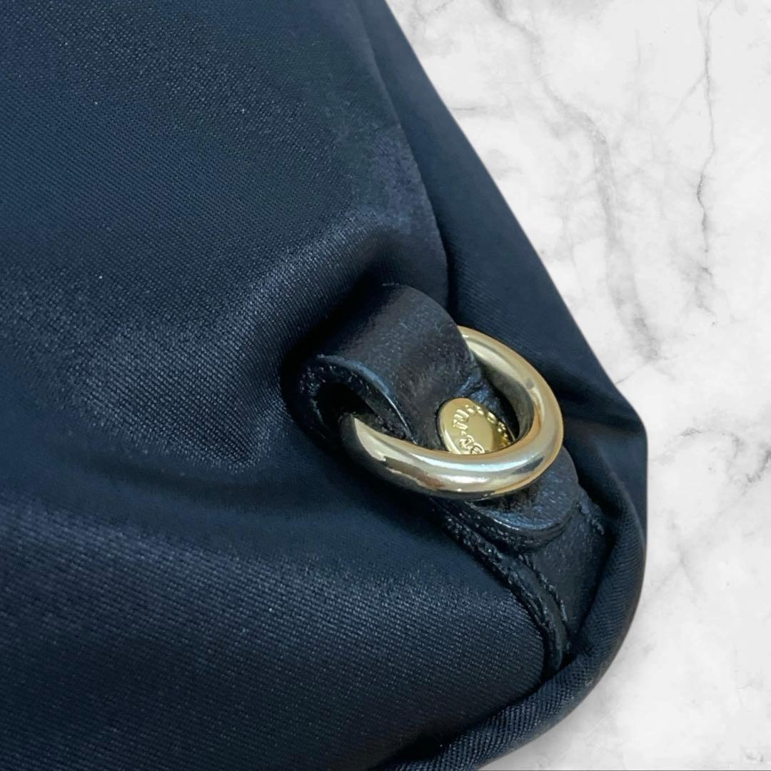 あまり☆彡 ！russetラシット　ボディバッグ　ショルダーバッグ