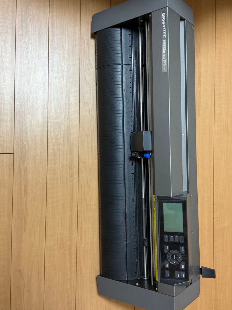GRAPHTEC CE6000-60 Plus カッティングプロッター