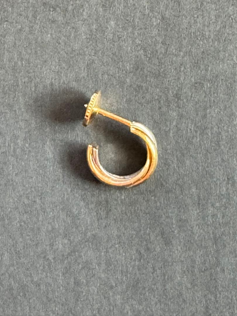 リフォーム整理のため出品、 CARTIER カルティエ K18(片耳)