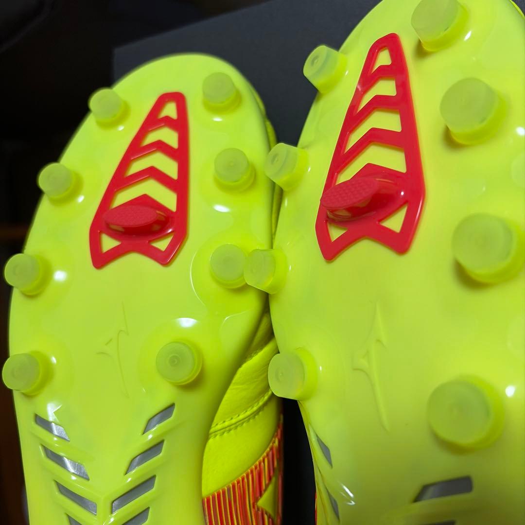 新品 ミズノ モレリアネオ4ジャパン 28㌢ P1GA243045