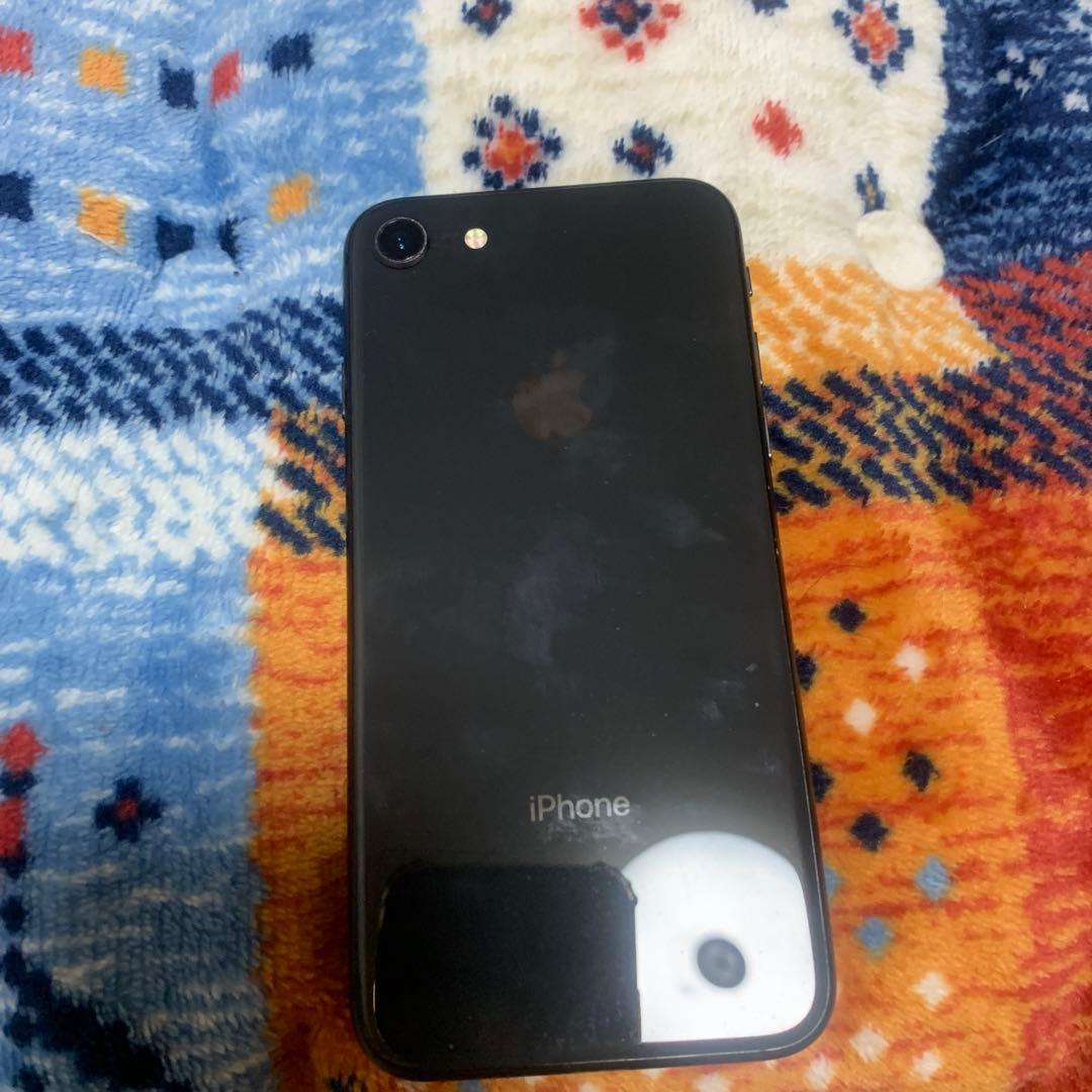 iPhone8 ブラック 本体　値下げ可能