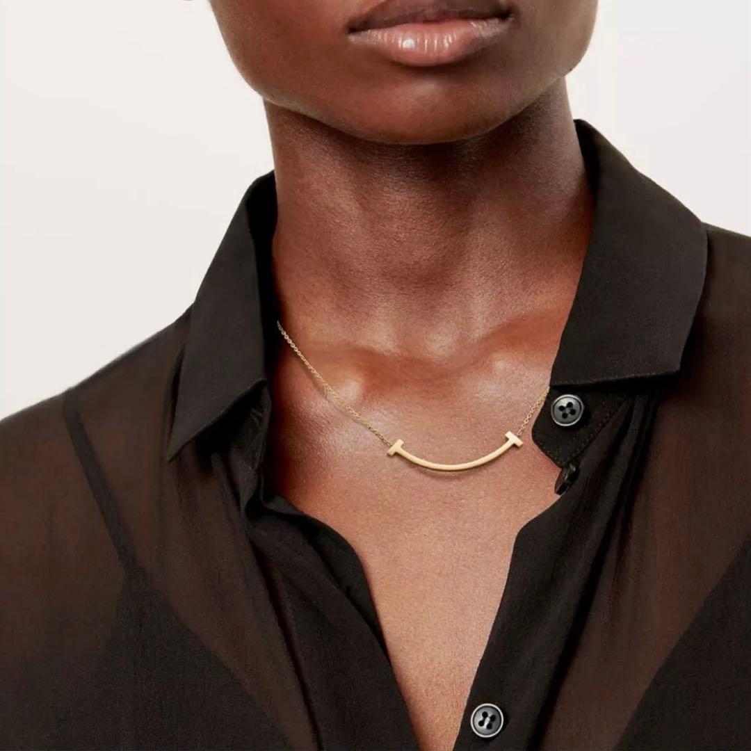 【mommy】ティファニー Tスマイル ペンダント ミディアム