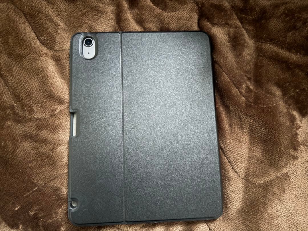 banana iPad air 第5世代 64gb ケース　フィルム付