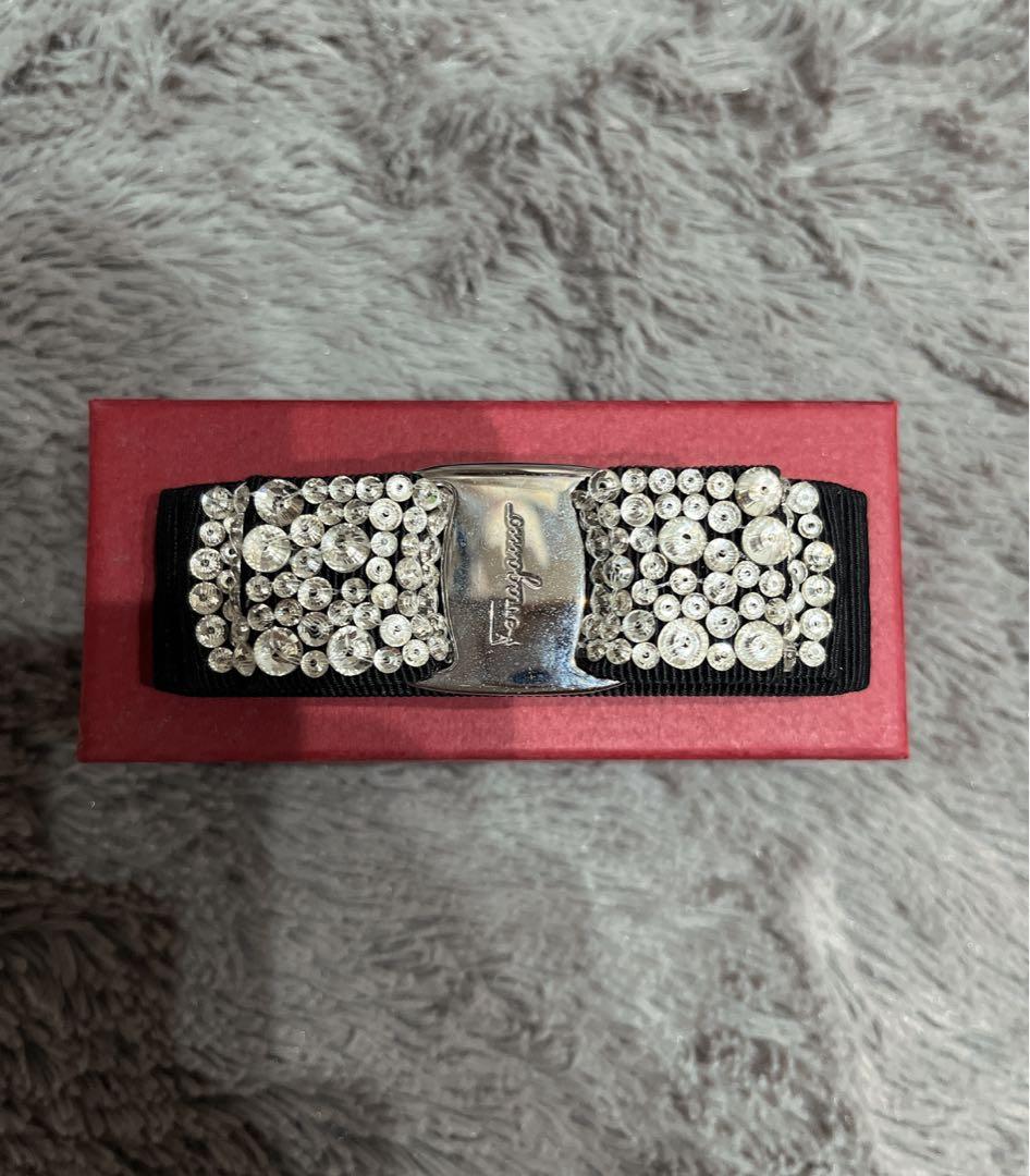 Ferragamo barretteフェラガモ　バレッタ ラインストーン