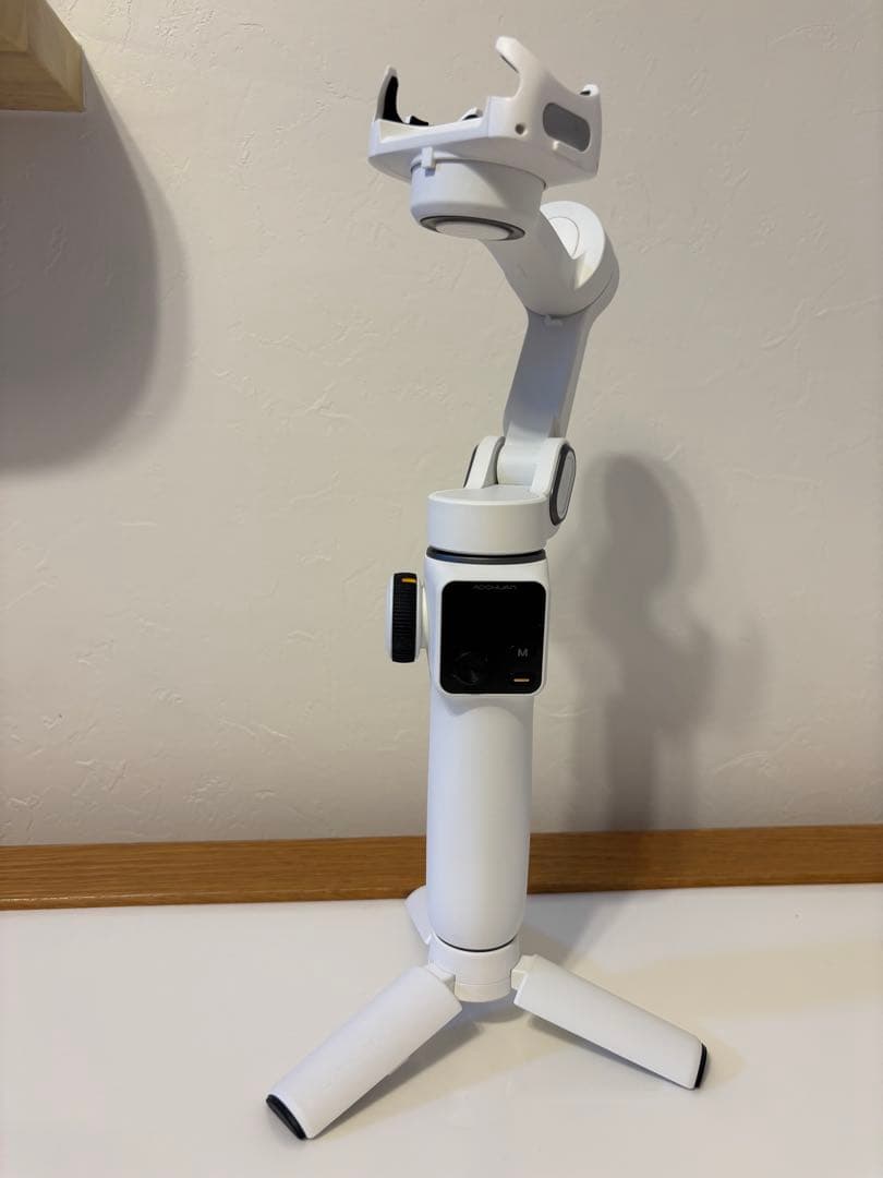 【美品】Smart V8 3軸スマートフォンスタビライザー　セット【1回使用】