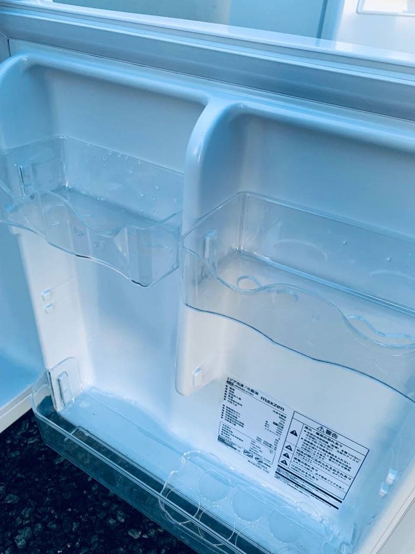 ♻️送料設置無料　maxzen 2ドア冷凍冷蔵庫JR090ML01WH