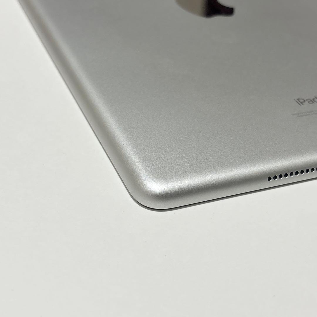 【iPad 第9世代 256gb Wi-Fiモデル シルバー】