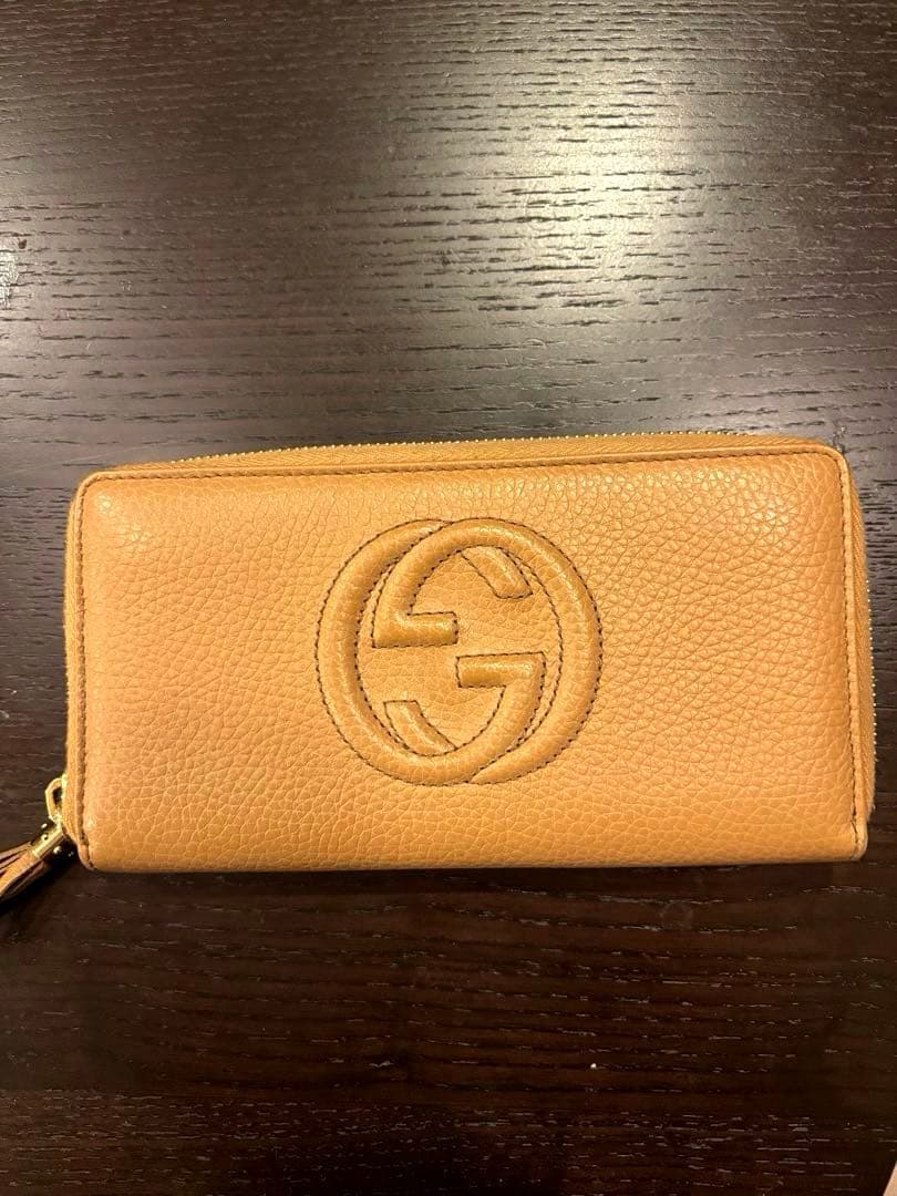 正規品　美品　グッチ財布　グッチ長財布　グッチインターロッキングG レザー