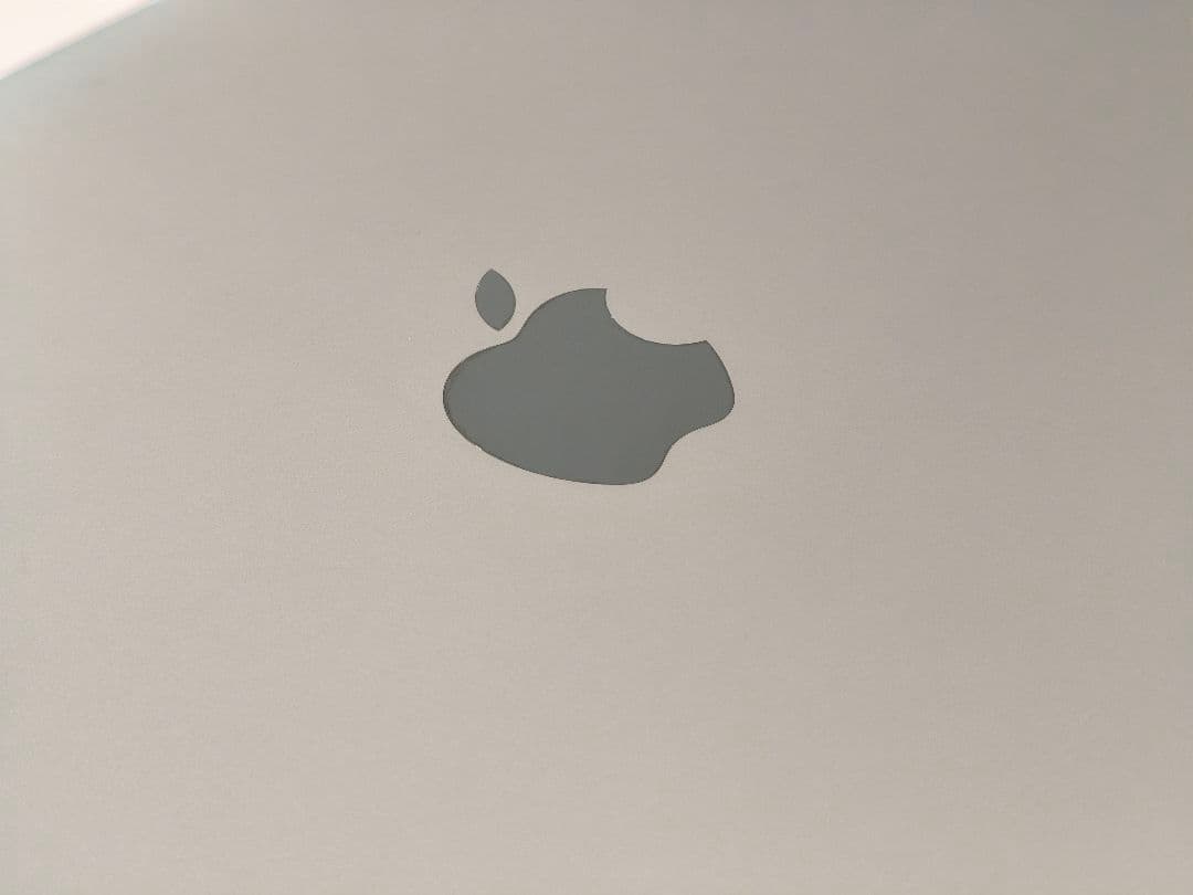MacBook Pro13インチ A2251 i7 16GB