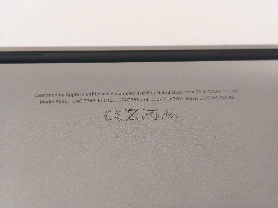 MacBook Pro13インチ A2251 i7 16GB