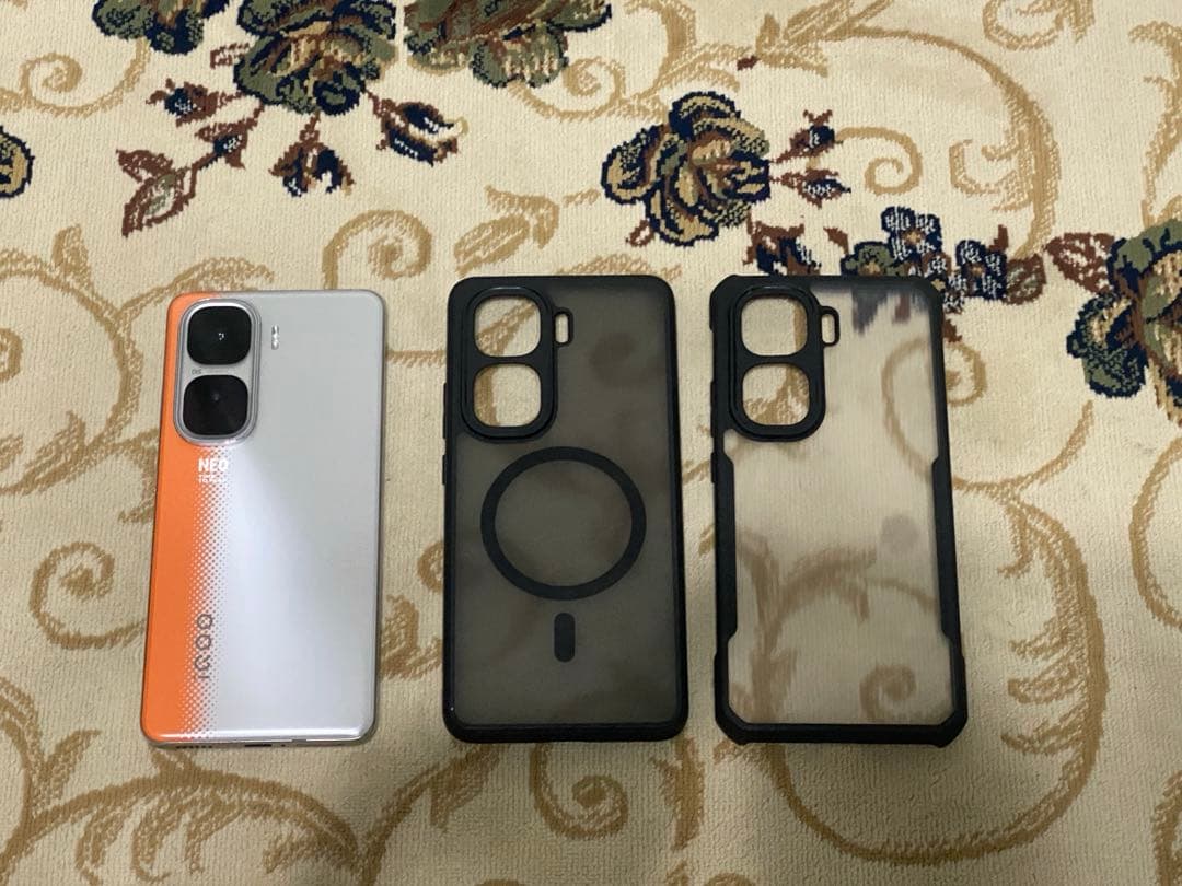 スマートフォン本体 iQOO Neo10 256GB 12GB RAM