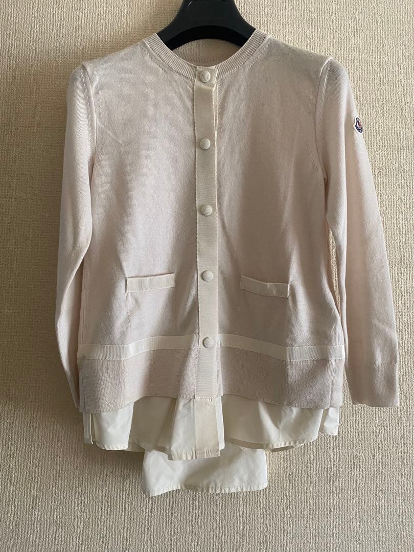 モンクレール　カーディガン