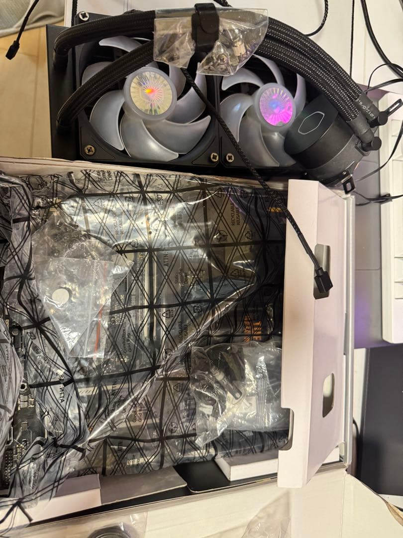 マザーボード Cooler Master ML240L + TUF B660M-PLUS