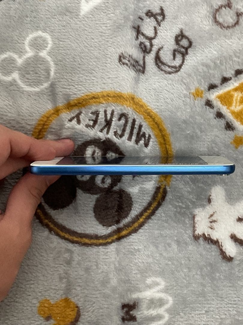 ipod touch 第7世代 ブルー　32GB ケース付き