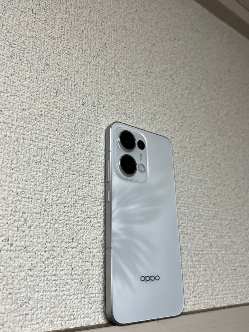 OPPO Reno13 5G 512GB / 12GB RAM SIMフリー 白