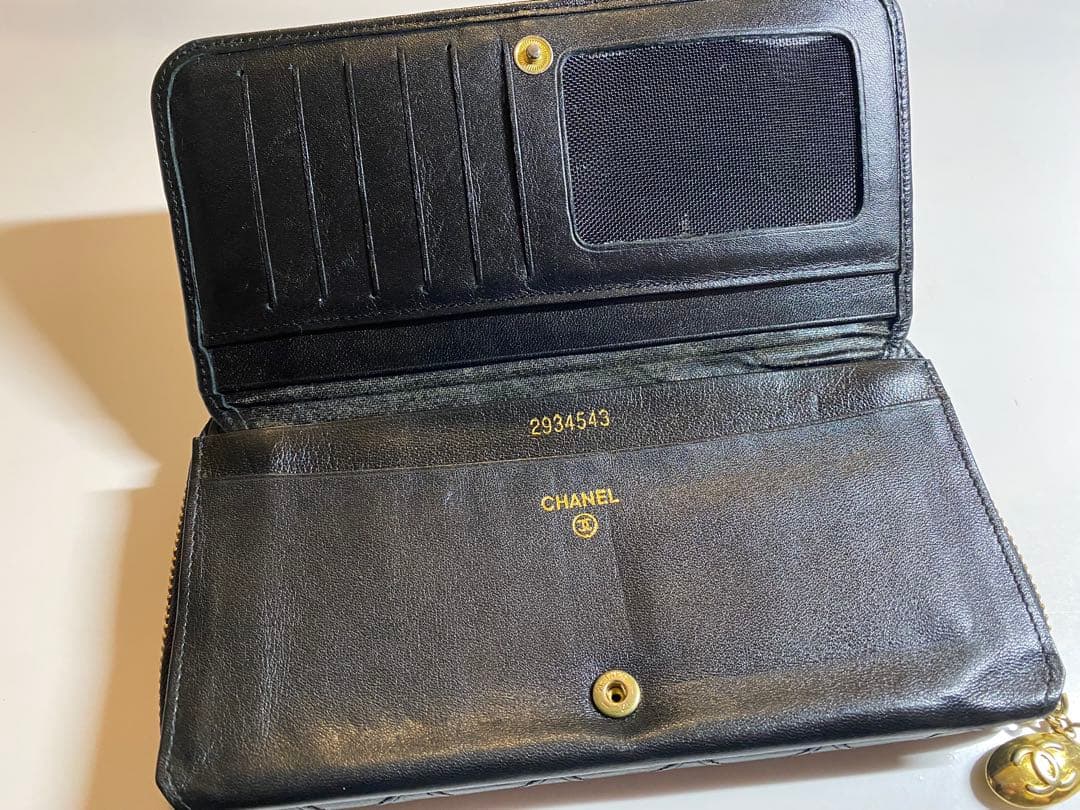 CHANEL ヴィンテージ長財布　黒