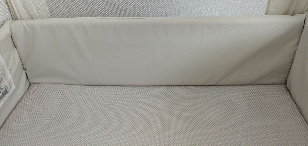 アップリカ ココネルエアー ベビーベッド ホワイトグレー