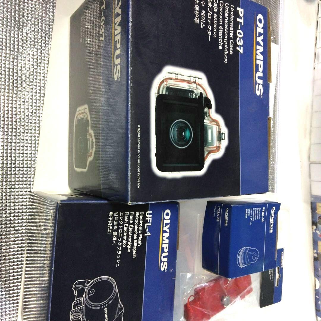 未開封オリンパス 水中撮影用防水プロテクター フラッシュ 他