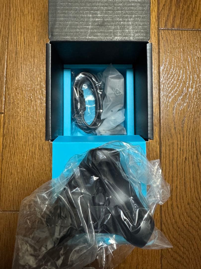 HTC VIVEトラッカー(3.0) 3個セット + ストラップ付き