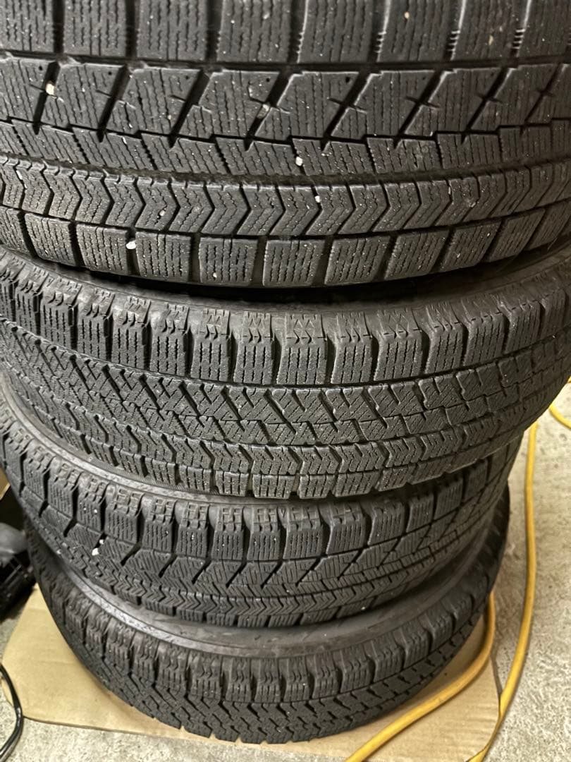 美品　ブリザックVRX 155/65R14 タイヤ・ホイールセット　スタッドレス