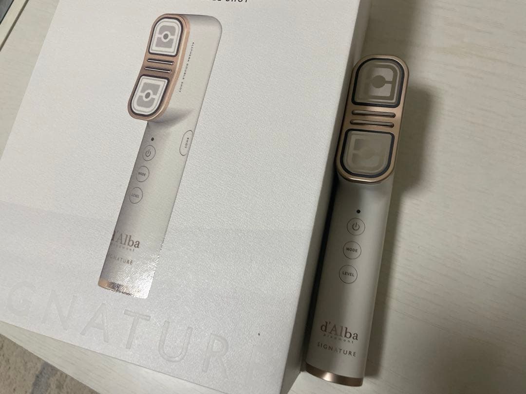 d'Alba 美容器（オールセラダブルショット）