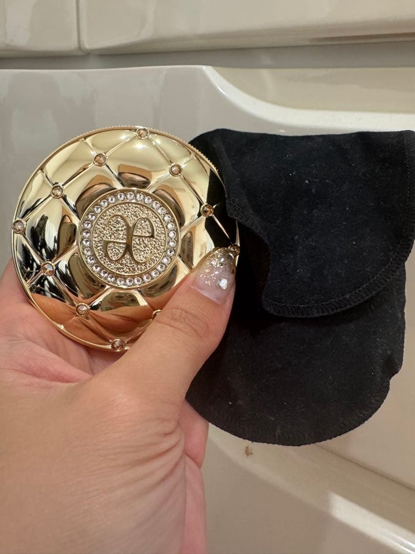 Élégance ルースパウダー