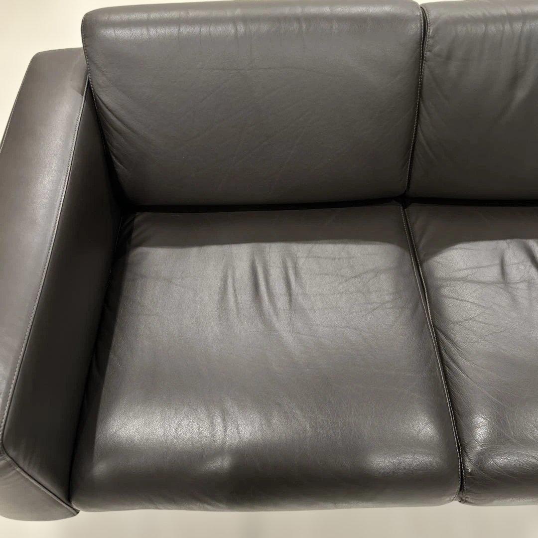 【美品】ESSENZA イタリア製本革ソファ（３人掛け）