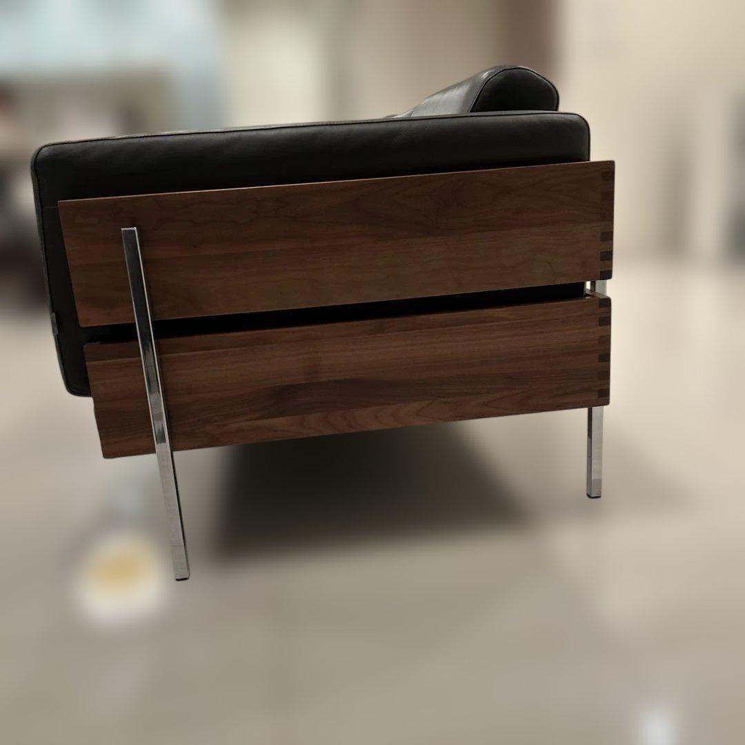 【美品】ESSENZA イタリア製本革ソファ（３人掛け）