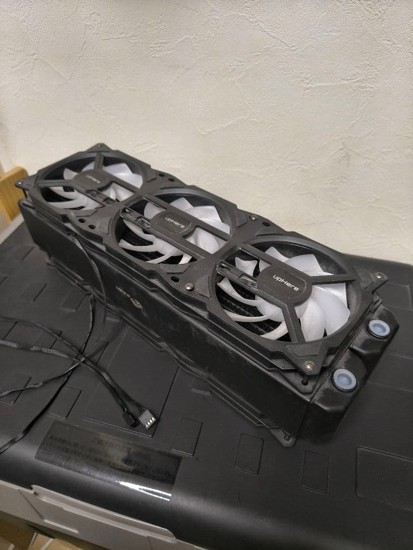 Bykski 360mm 60mm厚 ラジエータx3ファン付き