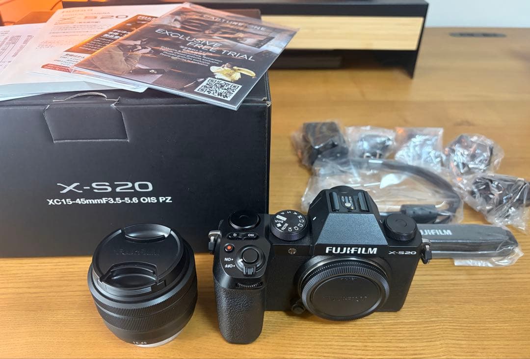 Fujifilm X-S20 XC15-45mmレンズキット