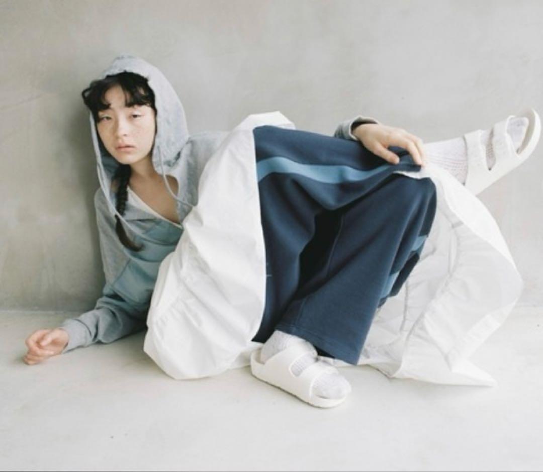 papier Prime line pants /navy×blue