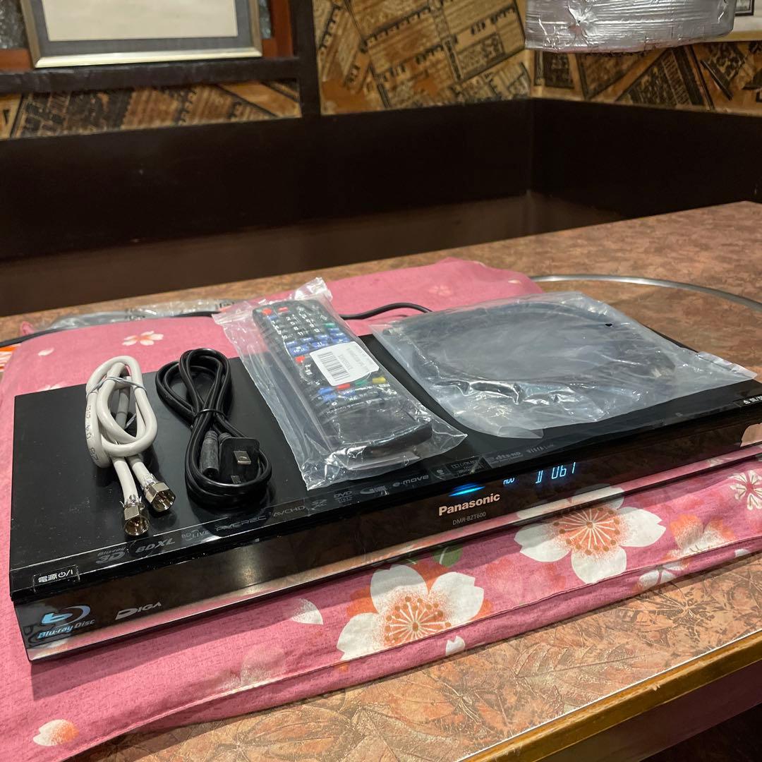 パナソニック DMR-BZT600 4番組録画15倍録 新品リモ等付フル装備！