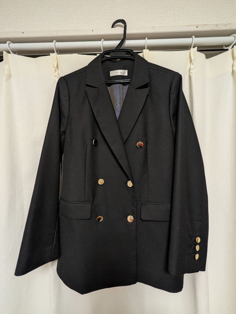 エイミーロウ　テーラードジャケット