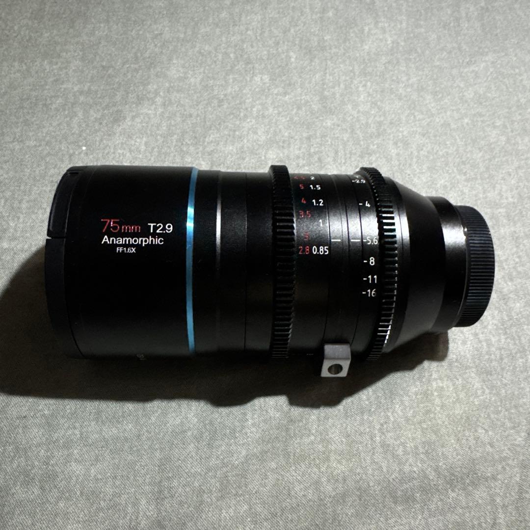 SIRUI 75mm T2.9 アナモルフィックレンズ Lマウント 箱あり