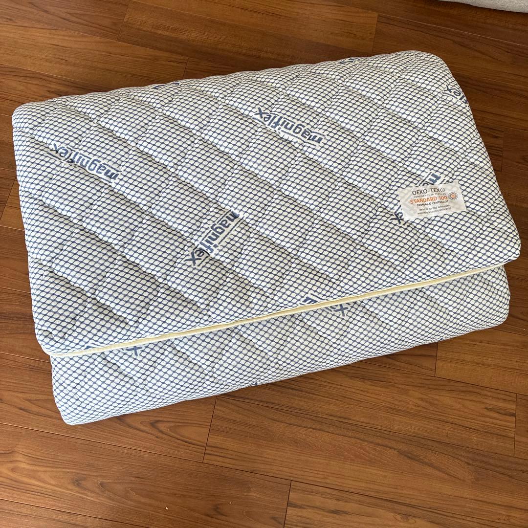 美品　マニフレックス　イタリアンフトンII ブルー